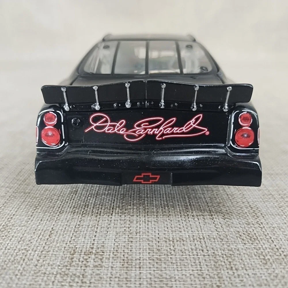 1:24 Action Diecast Dale Earnhardt Legacy Black Chevrolet Monte Carlo Limited Ed